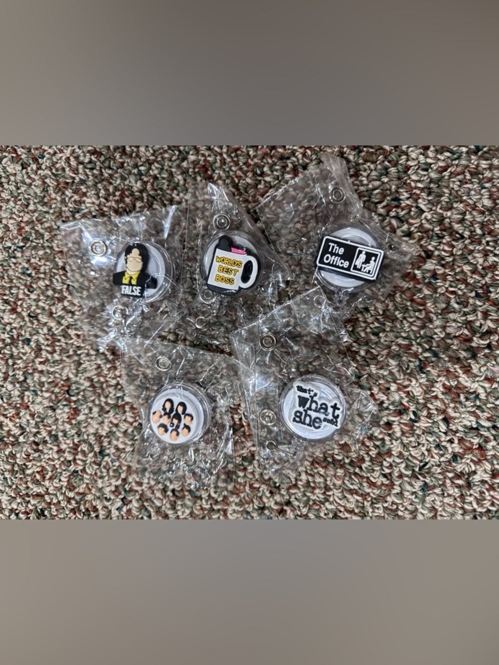Brand New Set of 5 The Office Badge Reel Accessories